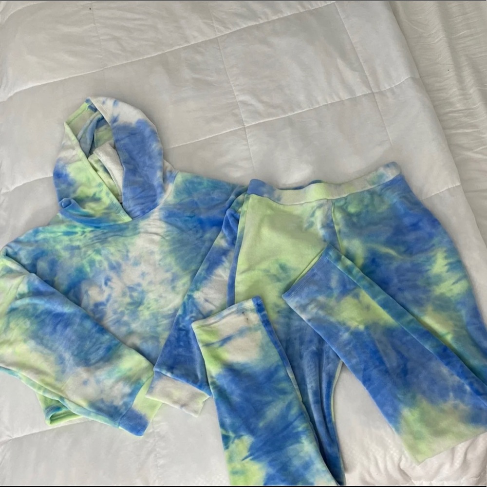 Tie Dye Print Lounge Set